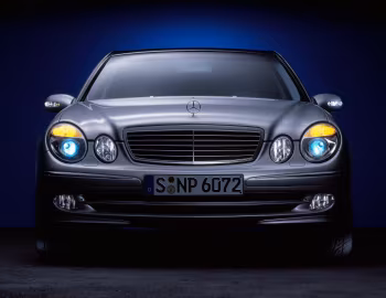Mercedes-Benz E 320 Avantgarde [Worldwide] (W211) '01.2002–10.2004