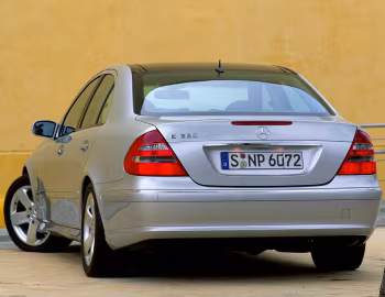 Mercedes-Benz E 320 Avantgarde [Worldwide] (W211) '01.2002–10.2004