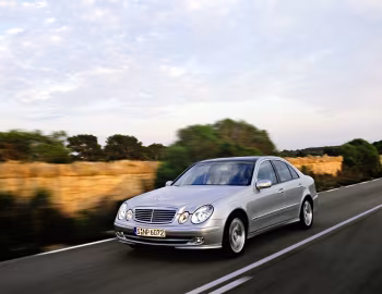 Mercedes-Benz E 320 Avantgarde [Worldwide] (W211) '01.2002–10.2004