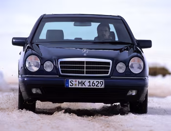 Mercedes-Benz E 320 4MATIC Elegance [Worldwide] (Bm.210.082) '07.1996–07.1999