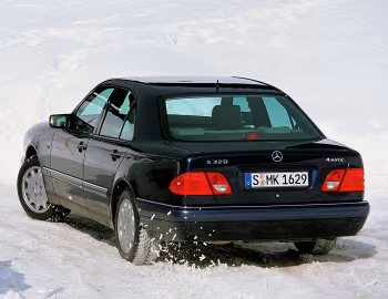 Mercedes-Benz E 320 4MATIC Elegance [Worldwide] (Bm.210.082) '07.1996–07.1999