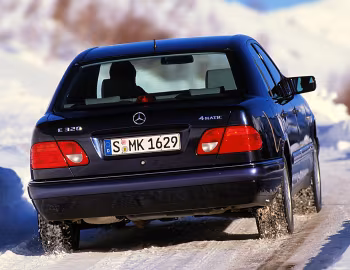 Mercedes-Benz E 320 4MATIC Elegance [Worldwide] (Bm.210.082) '07.1996–07.1999