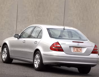 2003–06 Mercedes-Benz E 320 CDI [North America] (W211) '2002–06