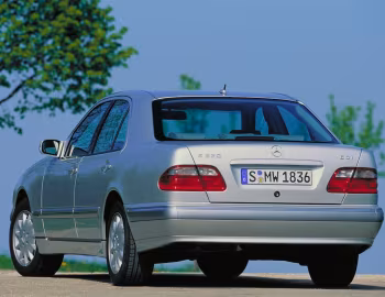 Mercedes-Benz E 320 CDI Elegance (W210) '07.1999–03.2002