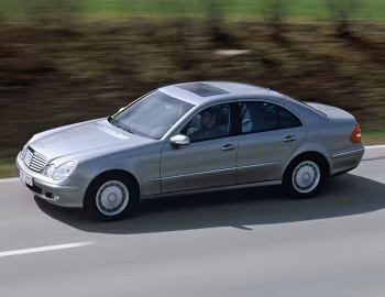 Mercedes-Benz E 320 CDI Elegance 4MATIC [Worldwide] (W211) '06.2005–05.2006