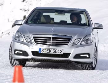 Mercedes-Benz E 350 4MATIC (W212) '2009–12