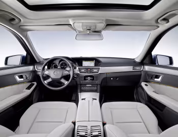 Interior Mercedes-Benz E 350 CDI 4MATIC Estate (S212) '2009–12