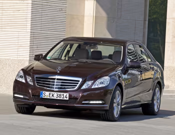 Mercedes-Benz E 350 CGI (W212) '09.2011–01.2013