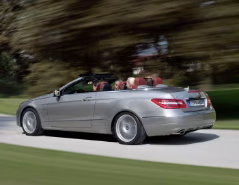 Mercedes-Benz E 350 CGI BlueEfficiency Cabrio (A207) '2010–12
