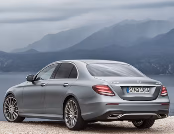 Mercedes-Benz E 400 4MATIC AMG Line [Worldwide] (W213) '2016–20