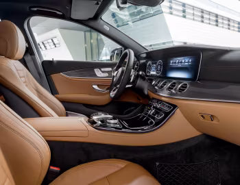 Interior Mercedes-Benz E 400 4MATIC AMG Line [Worldwide] (W213) '2016–20