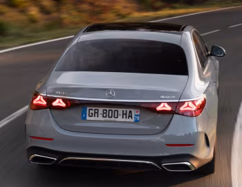 Mercedes-Benz E 400 e 4MATIC AMG Line [Worldwide] (W214) '2023–pr.