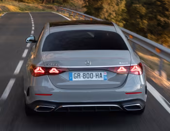 Mercedes-Benz E 400 e 4MATIC AMG Line [Worldwide] (W214) '2023–pr.