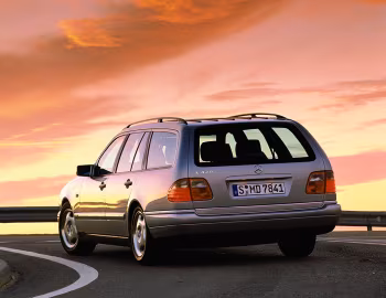 Mercedes-Benz E 420 Avantgarde T-Modell [Worldwide] (Bm.210.272) '01.1996–09.1997