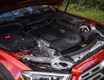 Bajo el capó 2021–23 Mercedes-Benz E 450 4MATIC All-Terrain [North America] (S213) '2020–23