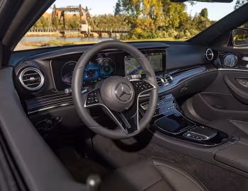 Panel frontal 2021–23 Mercedes-Benz E 450 4MATIC AMG Line [North America] (W213) '2020–23