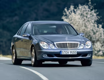 Mercedes-Benz E 500 Avantgarde [Worldwide] (W211) '01.2002–04.2006