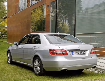 Mercedes-Benz E 500 (W212) '2009–12