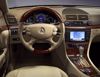 Panel frontal Mercedes-Benz E 500 [Worldwide] (W211) '2006–09