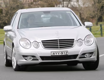 Mercedes-Benz E 500 [Australia] (W211) '2006–09
