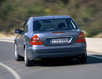 Mercedes-Benz E 500 Avantgarde [Worldwide] (W211) '01.2002–04.2006