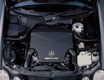 Bajo el capó Mercedes-Benz E 55 AMG T-Modell (Bm.210.274) '02.1998–07.1999