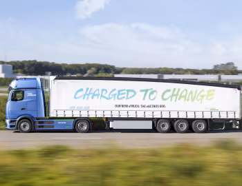 Mercedes-Benz eActros Giga 600 tractor 4×2 '2023–pr.