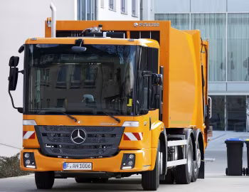 Mercedes-Benz Econic 2635 6×2/4 FAUN Variopress Refuse Truck '2013–????