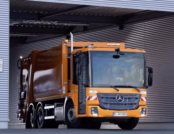 Mercedes-Benz Econic 2635 6×2/4 FAUN Variopress Refuse Truck '2013–????