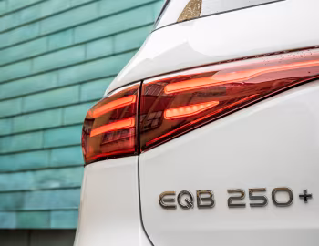 Mercedes-Benz EQB 250+ AMG Line [UK-spec] (X243) '2024–pr.