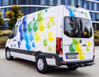 Mercedes-Benz eSprinter Kastenwagen mit Hochdach [Worldwide] '2023–pr.