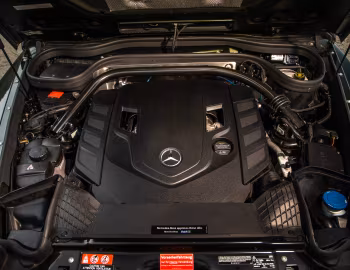 Bajo el capó 2019–24 Mercedes-Benz G 550 [North America] (Br.463) '2018–24