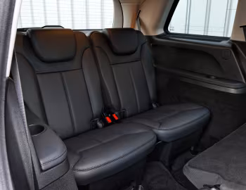 Interior Mercedes-Benz GL 350 CDI [UK-spec] (X164) '2009–12