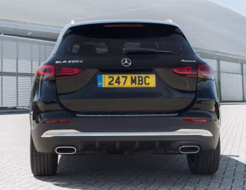 Mercedes-Benz GLA 220 d 4MATIC AMG Line [UK-spec] (H247) '2020–23