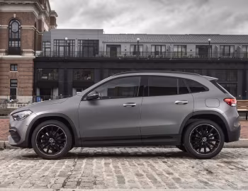 2021–23 Mercedes-Benz GLA 250 AMG Line [North America] (H247) '2020–23