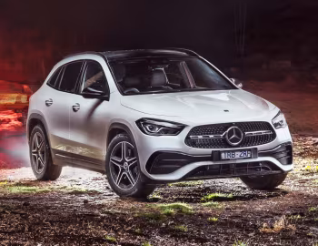 Mercedes-Benz GLA 250 4MATIC AMG Line [Australia] (H247) '2020–23