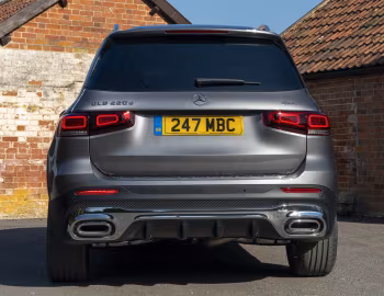 Mercedes-Benz GLB 220 d 4MATIC AMG Line [UK-spec] (X247) '2020–23