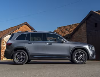 Mercedes-Benz GLB 220 d 4MATIC AMG Line [UK-spec] (X247) '2020–23