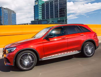 Mercedes-Benz GLC 250 4MATIC AMG Line [Australia] (X253) '2015–19
