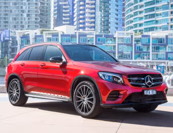 Mercedes-Benz GLC 250 4MATIC AMG Line [Australia] (X253) '2015–19