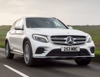 Mercedes-Benz GLC 250 d 4MATIC AMG Line [UK-spec] (X253) '2015–19