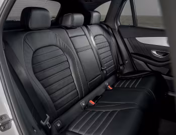 Interior Mercedes-Benz GLC 250 d 4MATIC AMG Line [UK-spec] (X253) '2015–19
