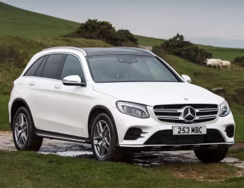 Mercedes-Benz GLC 250 d 4MATIC AMG Line [UK-spec] (X253) '2015–19
