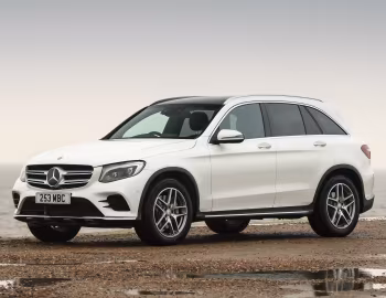 Mercedes-Benz GLC 250 d 4MATIC AMG Line [UK-spec] (X253) '2015–19