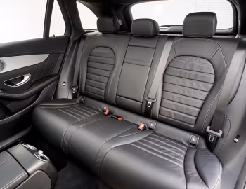 Interior Mercedes-Benz GLC 250 d 4MATIC AMG Line [UK-spec] (X253) '2015–19