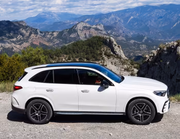 Mercedes-Benz GLC 300 4MATIC AMG Line [Worldwide] (X254) '2022–pr.