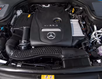 Bajo el capó 2018–19 Mercedes-Benz GLC 350 e 4MATIC [North America] (X253) '2018–19