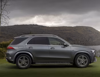 Mercedes-Benz GLE 350 de 4MATIC AMG Line [UK-spec] (V167) '2020–23