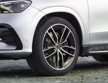 Mercedes-Benz GLE 400 e 4MATIC AMG Line [UK-spec] (V167) '2023–pr.
