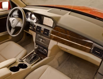 Interior 2010–12 Mercedes-Benz GLK 350 4MATIC [North America] (X204) '2009–12